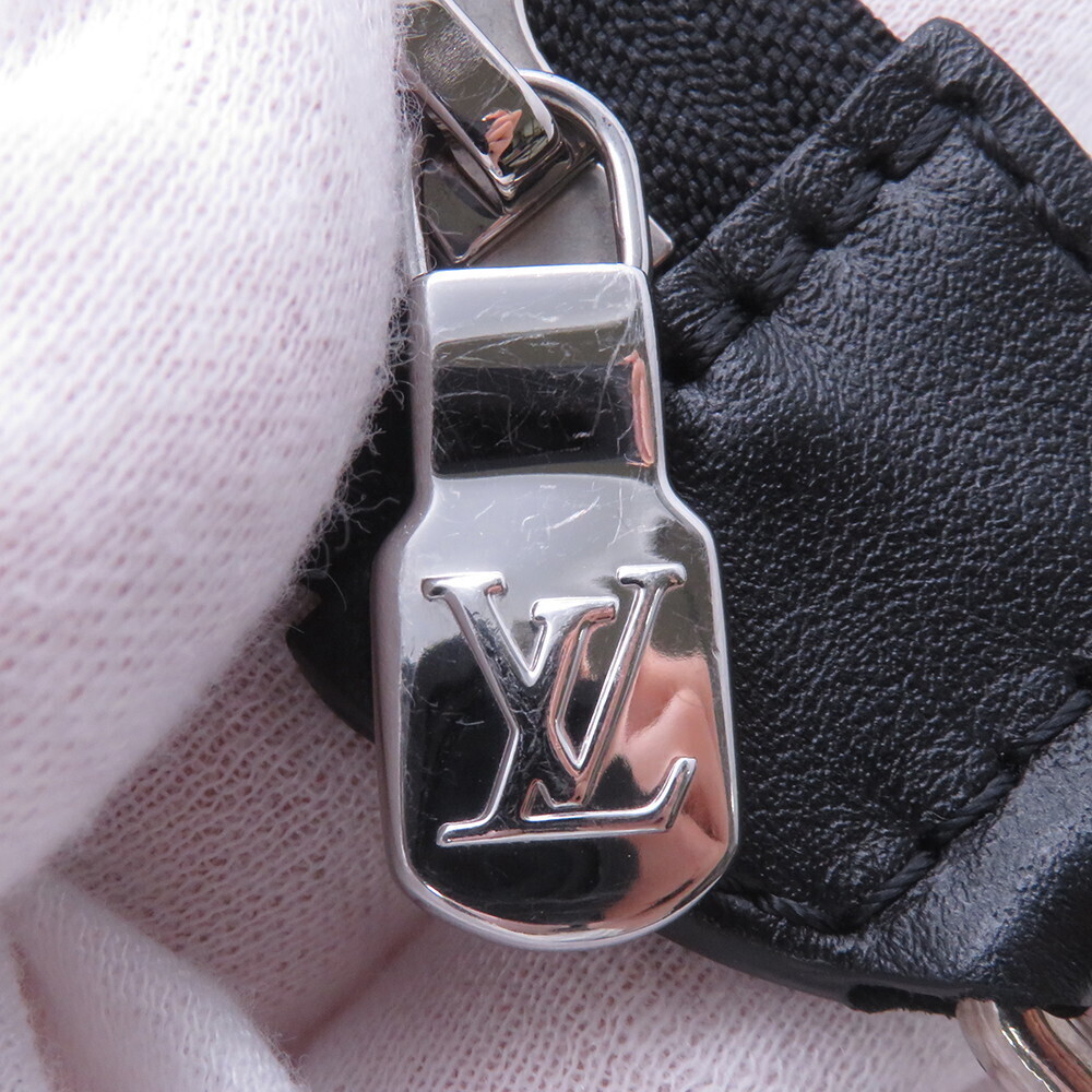 Louis Vuitton Shoulder Bag Eclipse Black Gaston Wearable Wallet Room View Black - Picture 9 of 12